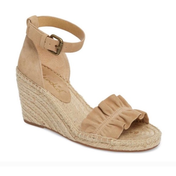 Worn once! Splendid Bedford Wedge Sandal - Picture 1 of 8